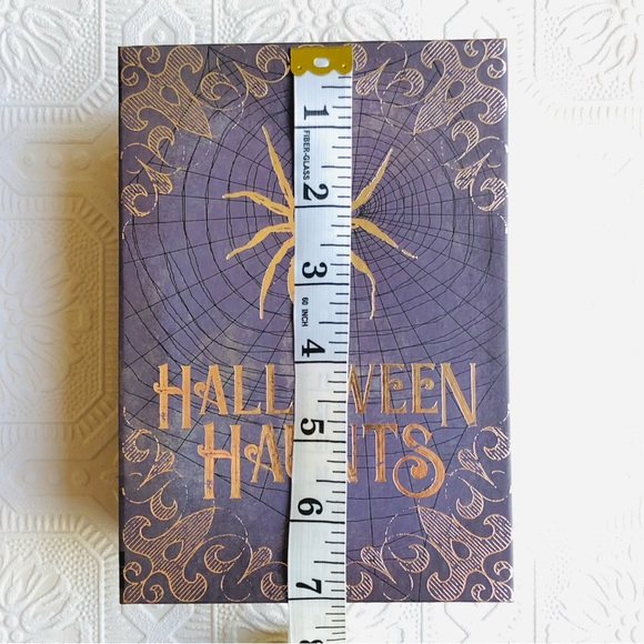 Halloween Haunts Book Storage - Picture 8 of 15